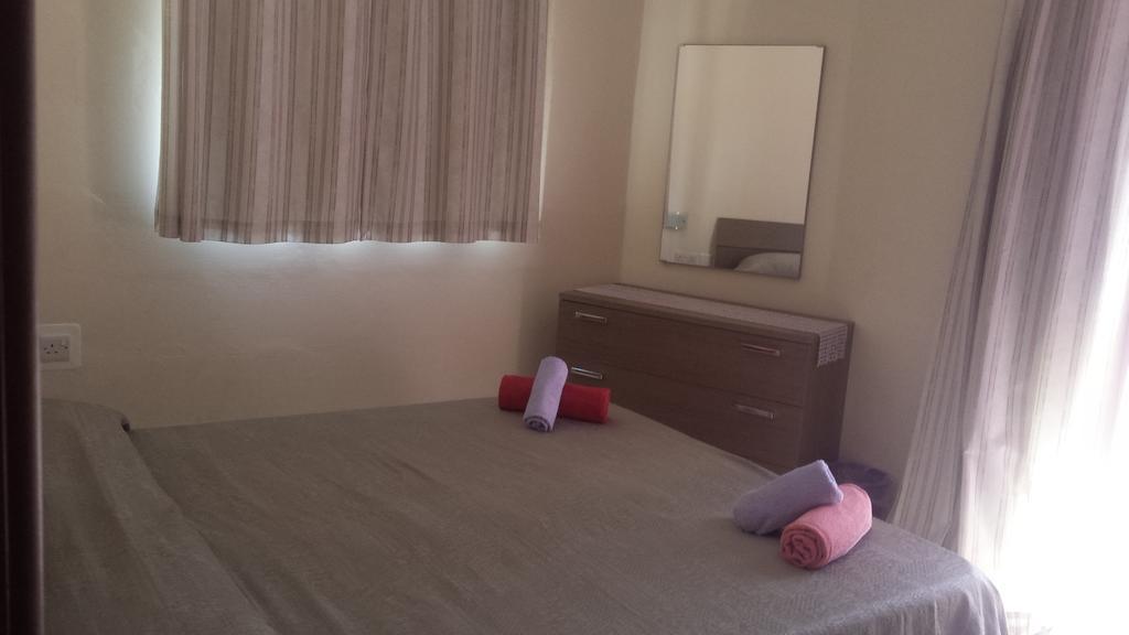 Apartment Triq Is-Silla มาร์ซาสคาลา ภายนอก รูปภาพ